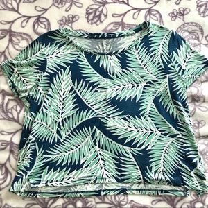 Aeropostale Cropped Tee